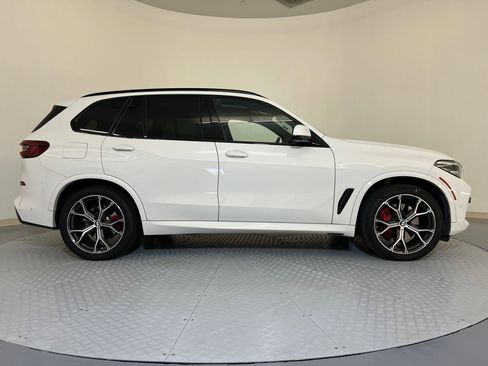 Certified 2023 BMW X5 xDrive40i w/ M Sport Package image 7