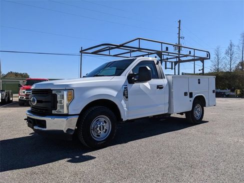Used 2017 Ford F250 XL w/ XL Value Package image 8