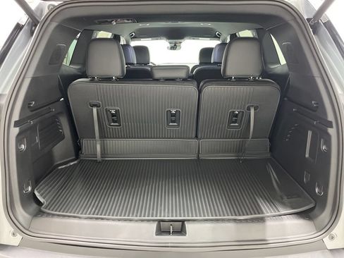 New 2026 GMC Acadia AT4 w/ Luxury Package AWD/4WD image 24