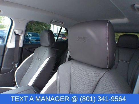 New 2025 Buick Envision Sport Touring image 15