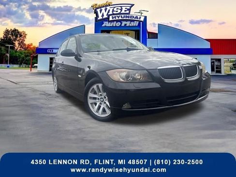 Used 2006 BMW 325xi Sedan image 1