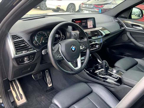 Used 2019 BMW X4 M40i w/ Executive Package image 17
