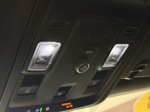 Used 2023 Chevrolet Tahoe RST AWD/4WD image 47