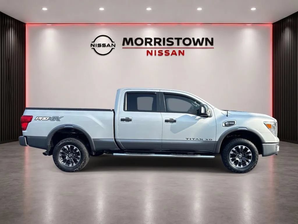 Used 2019 Nissan Titan PRO-4X w/ Pro-4x Convenience Package AWD/4WD image 2
