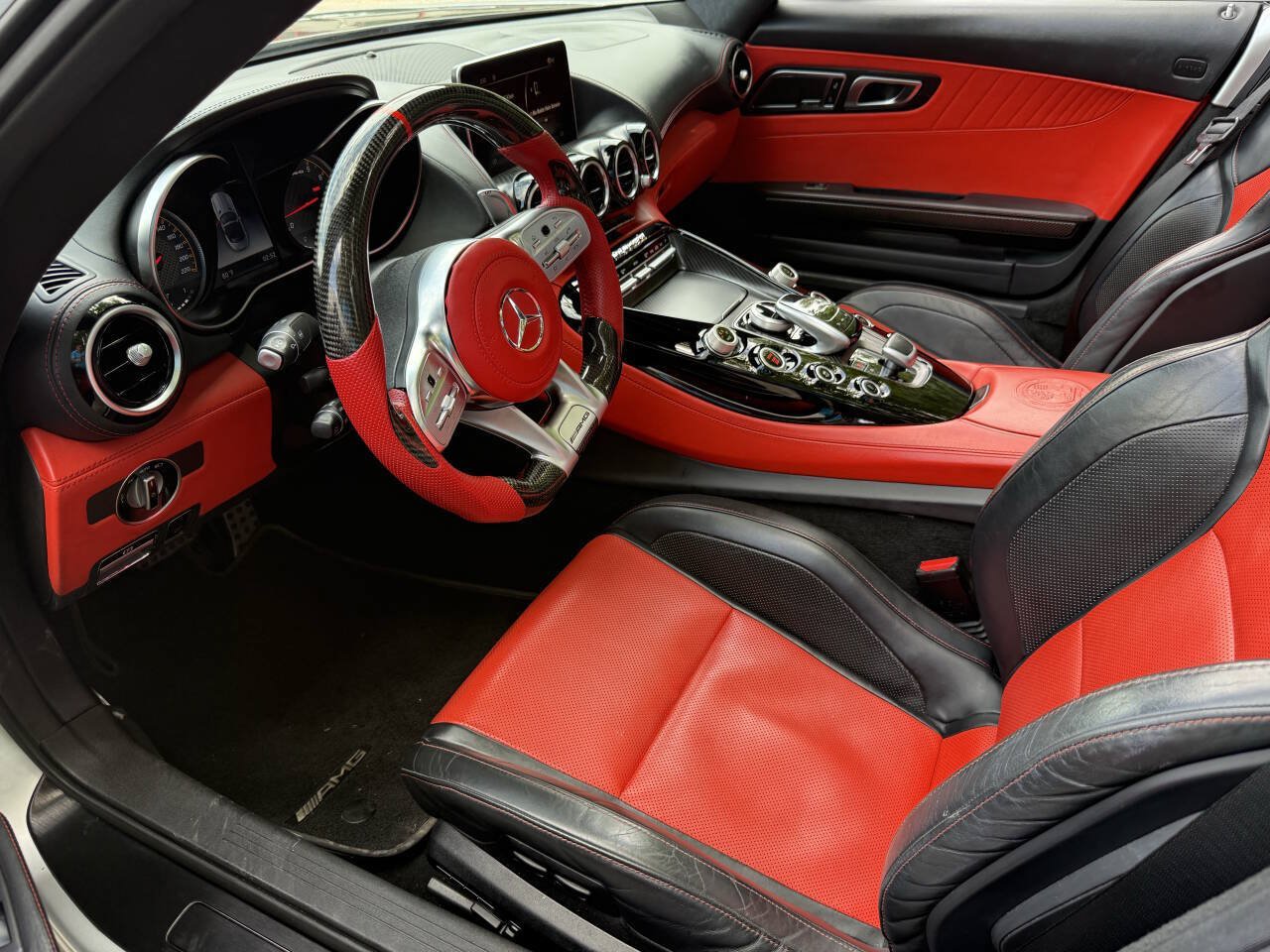 Used 2018 Mercedes-Benz AMG GT C image 11