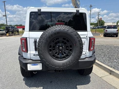 New 2026 Ford Bronco Outer Banks AWD/4WD image 8