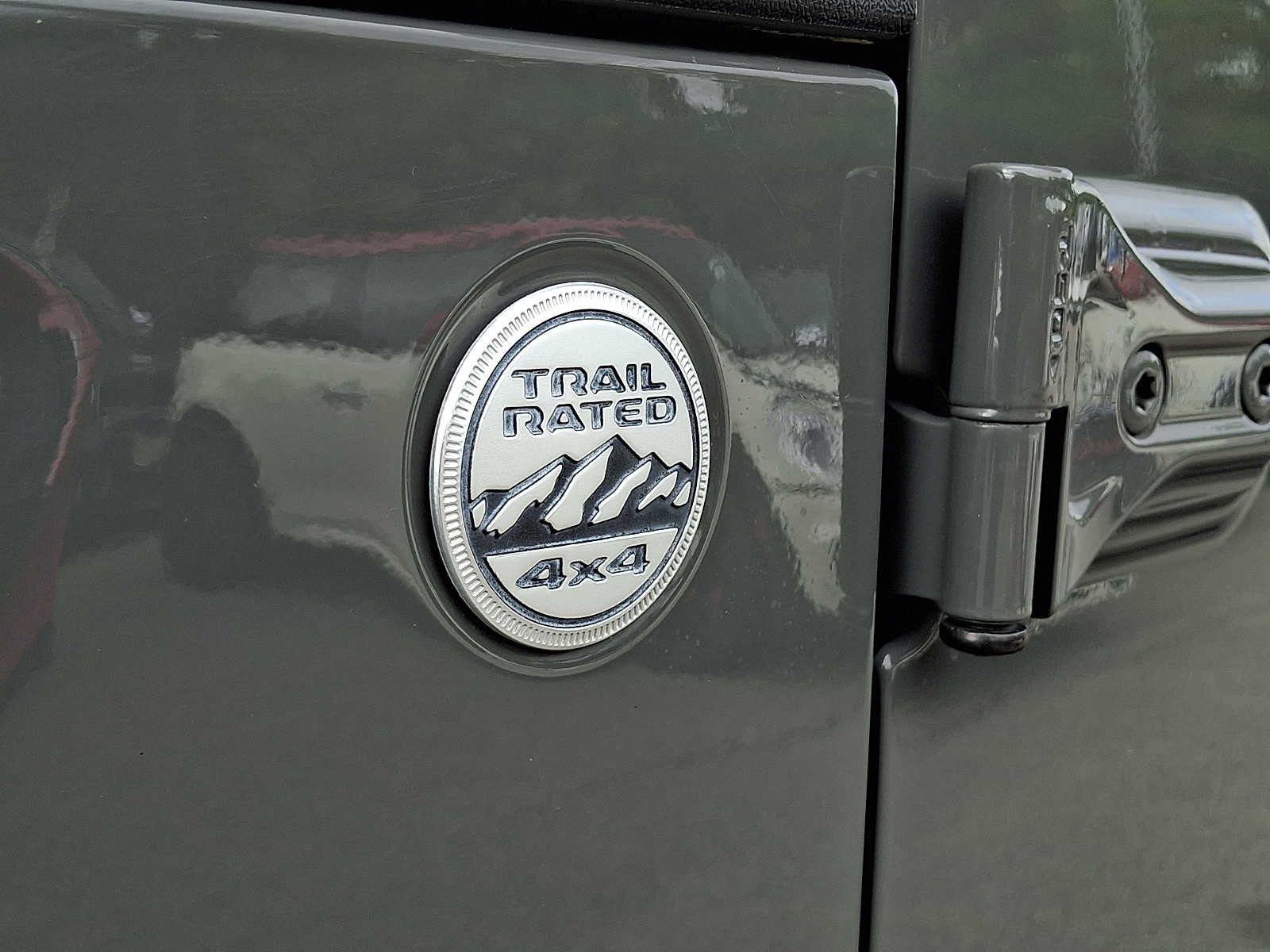 Used 2020 Jeep Wrangler Unlimited Sahara AWD/4WD image 30