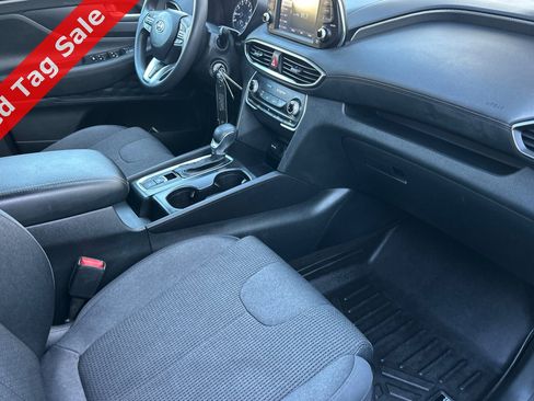 Used 2019 Hyundai Santa Fe SE image 16