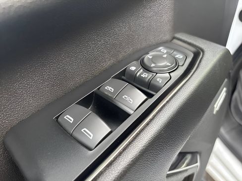 Used 2024 GMC Sierra 2500 AT4 w/ AT4 Premium Plus Package AWD/4WD image 15