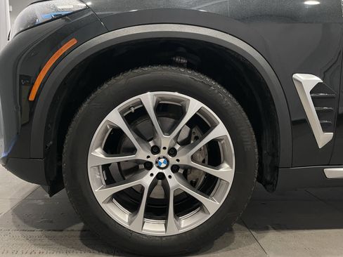 Used 2024 BMW X5 xDrive40i w/ Premium Package image 7