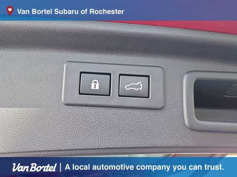 Used 2023 Subaru Forester Limited AWD/4WD image 29