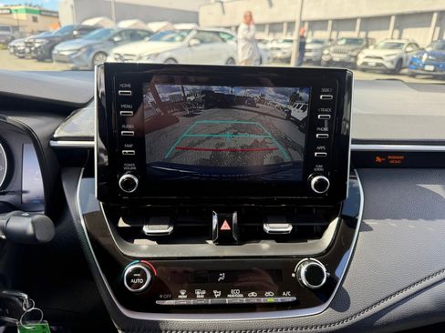 Used 2020 Toyota Corolla SE w/ Carpet Mat Package (TMS) image 27