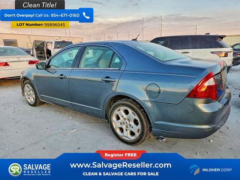 Used 2011 Ford Fusion SE image 3