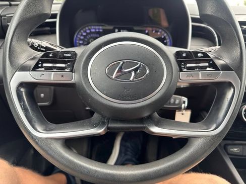 Used 2022 Hyundai Santa Cruz SE FWD image 18
