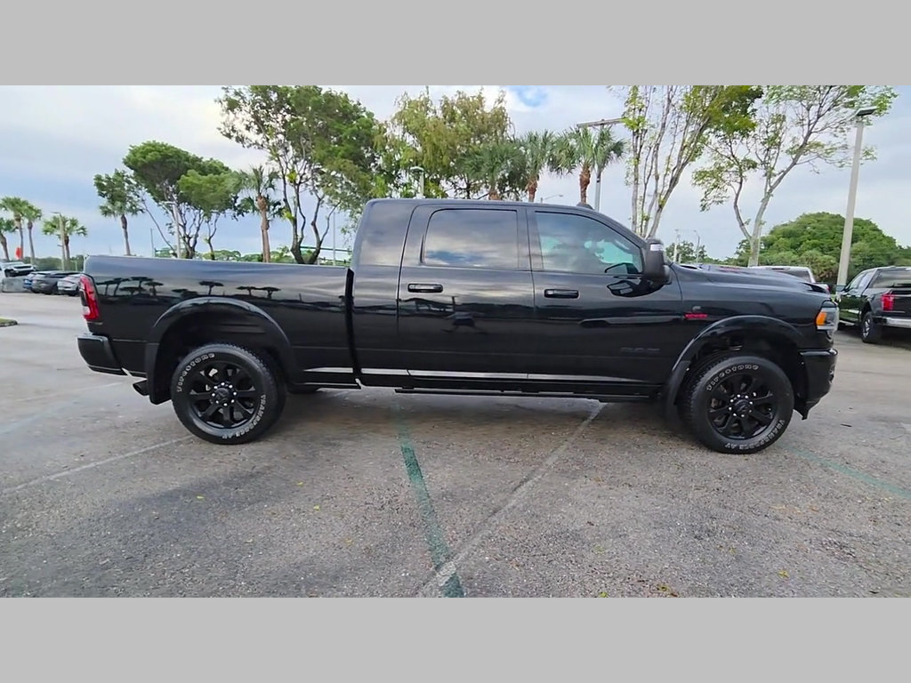 Used 2024 RAM 3500 Laramie w/ Night Edition AWD/4WD image 9