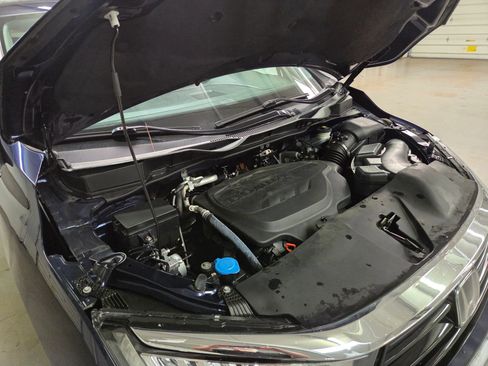 Used 2023 Honda Odyssey EX-L image 42