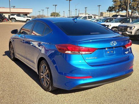 Used 2018 Hyundai Elantra SEL image 3
