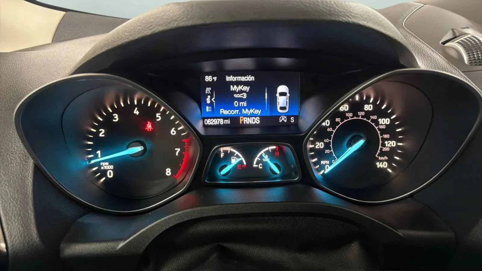 Used 2017 Ford Escape Titanium FWD image 11