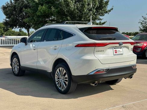Used 2021 Toyota Venza Limited w/ Advanced Technology Package AWD/4WD image 5
