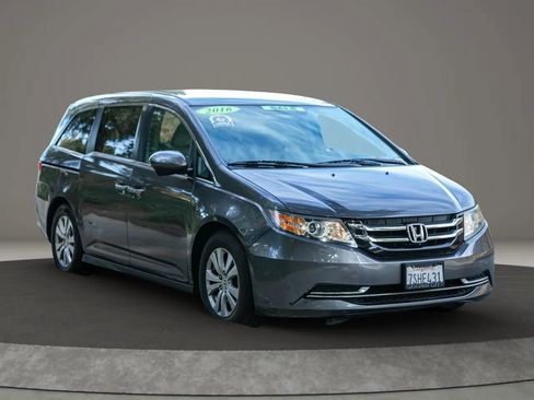 Used 2016 Honda Odyssey EX image 3