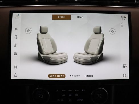 Used 2023 Land Rover Range Rover SE image 38