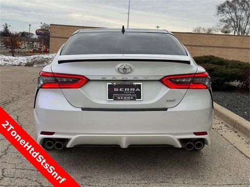 Used 2023 Toyota Camry XSE image 4