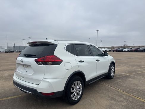 Used 2017 Nissan Rogue S image 14