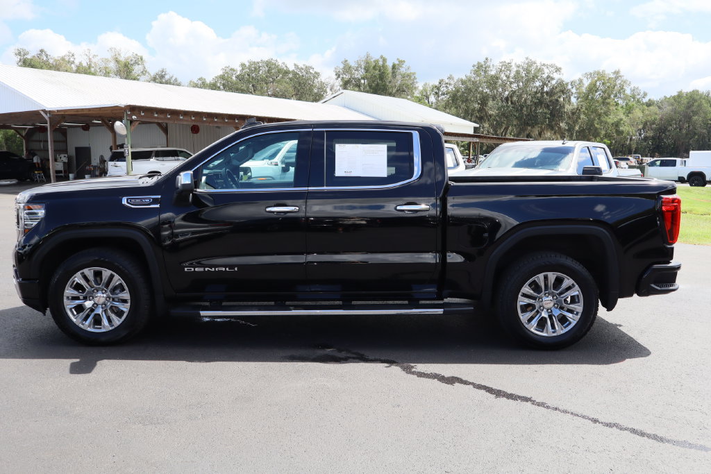 Certified 2023 GMC Sierra 1500 Denali w/ Technology Package AWD/4WD image 6