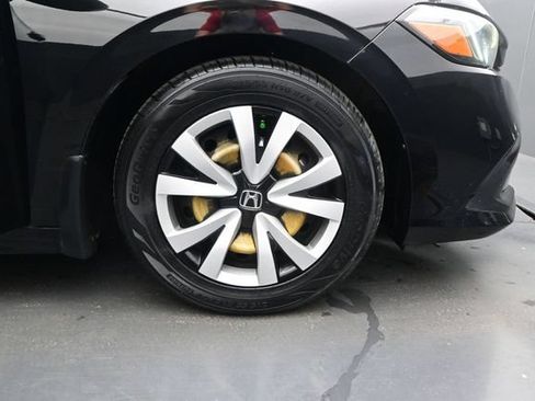 Used 2023 Honda Civic LX image 17