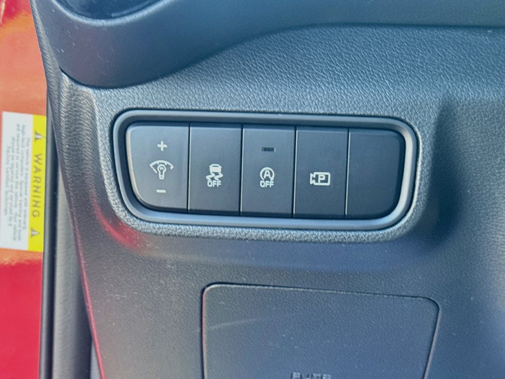 Certified 2025 Kia Soul EX FWD image 13