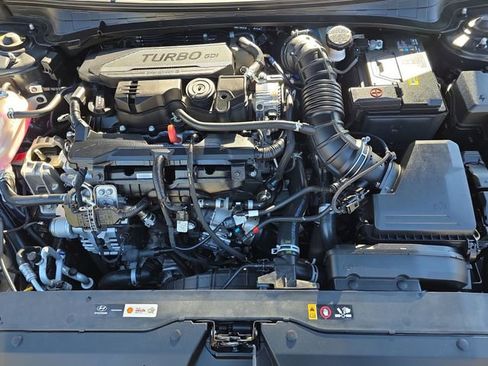 Certified 2025 Hyundai Elantra N Line image 39