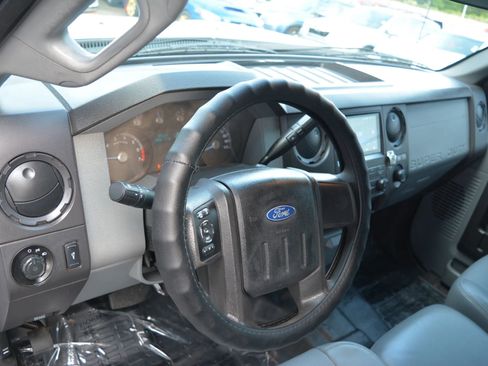 Used 2013 Ford F250 XL w/ PWR Equipment Group image 28