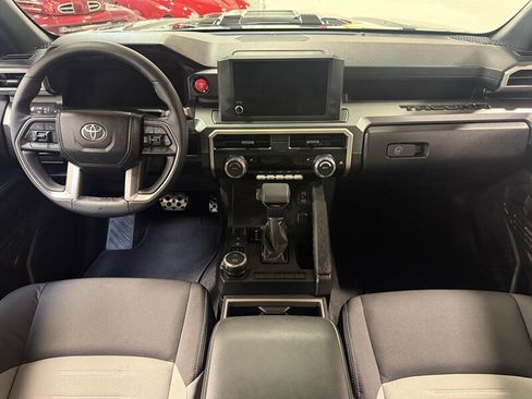 Used 2026 Toyota Tacoma TRD Sport AWD/4WD image 16