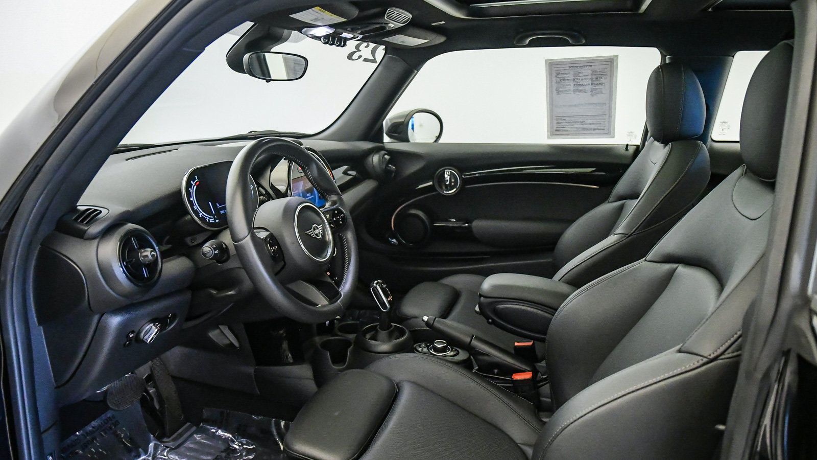 Used 2023 MINI Cooper S FWD image 18