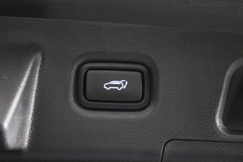 Certified 2021 Hyundai Santa Fe Limited AWD/4WD image 19