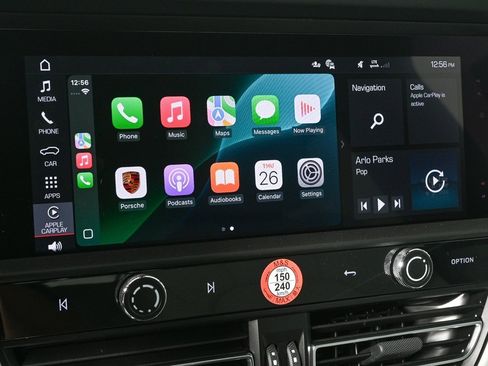 Certified 2025 Porsche Macan image 15