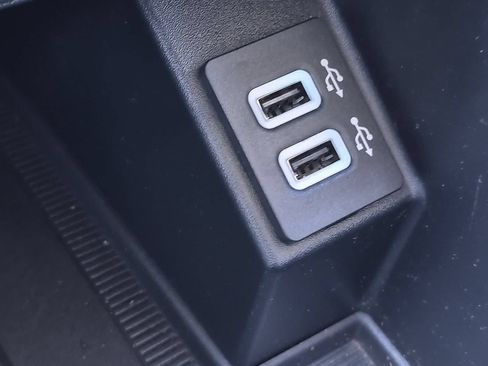 Used 2019 Ford Edge SEL w/ Equipment Group 201A FWD image 30