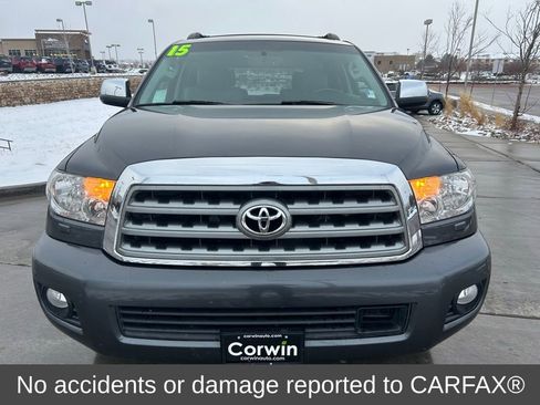 Used 2015 Toyota Sequoia Platinum image 2