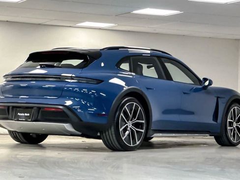 New 2025 Porsche Taycan 4S image 96