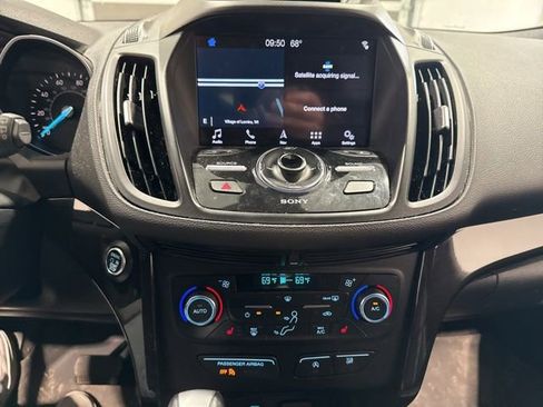 Used 2017 Ford Escape Titanium AWD/4WD image 11