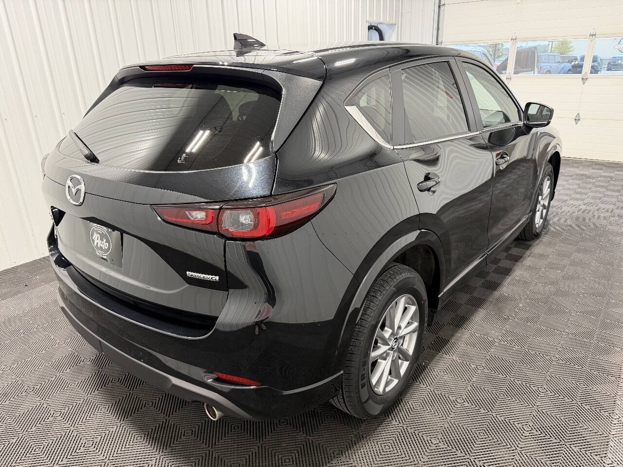 Used 2025 MAZDA CX-5 AWD 2.5 S w/ Select Package image 3