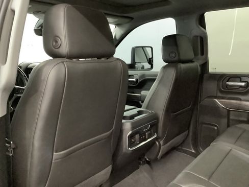 Used 2020 Chevrolet Silverado 3500 LTZ w/ LTZ Plus Package image 8