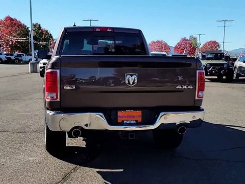 Used 2018 RAM 1500 Laramie w/ Convenience Group image 7