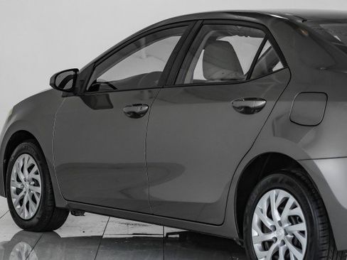 Used 2017 Toyota Corolla LE image 63