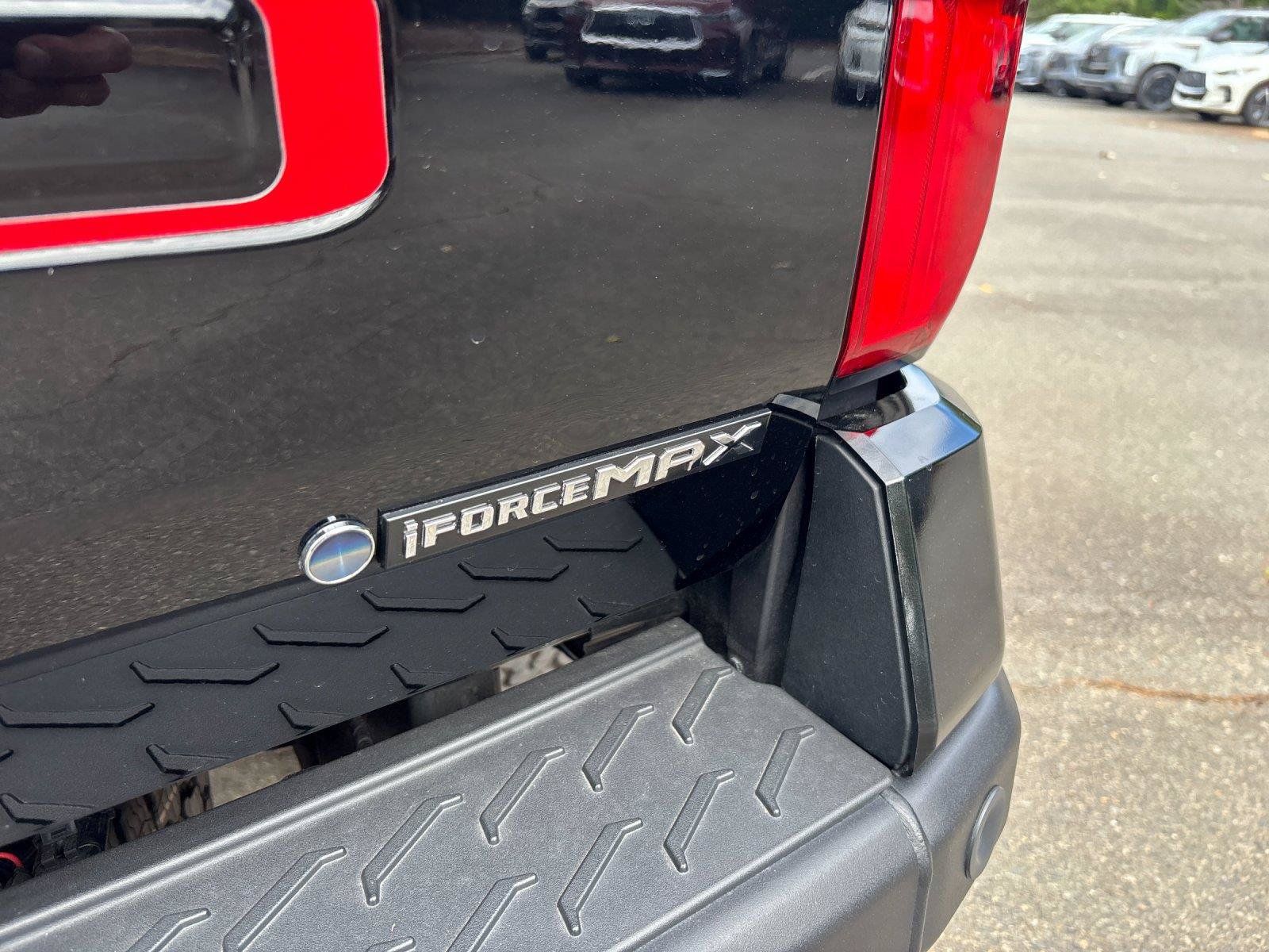 Used 2025 Toyota Tacoma TRD Pro AWD/4WD image 11