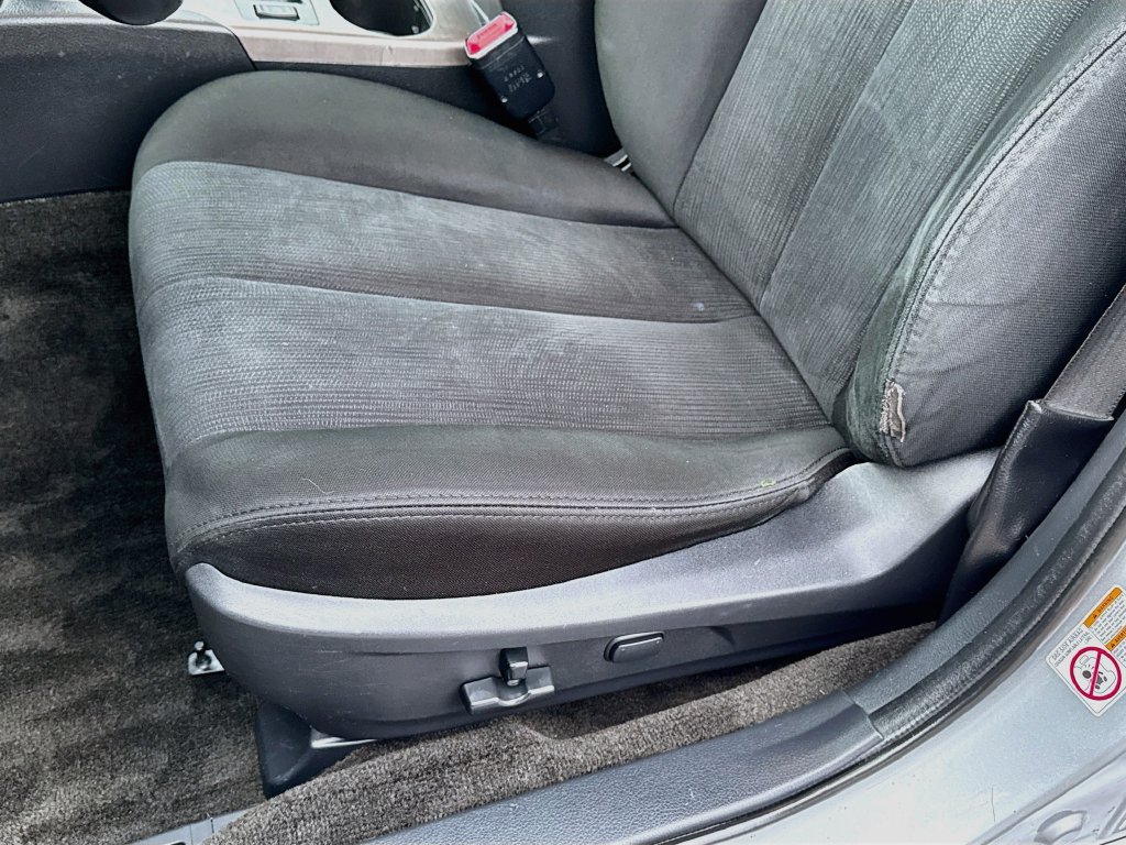 Used 2013 Subaru Legacy 2.5i Premium w/ All-Weather Pkg AWD/4WD image 15