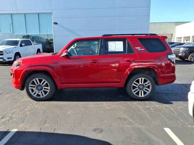 Used 2022 Toyota 4Runner TRD Sport w/ Technology Package AWD/4WD image 4