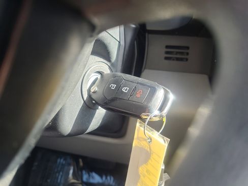 Certified 2020 Ford F150 XL w/ Equipment Group 101A Mid image 29