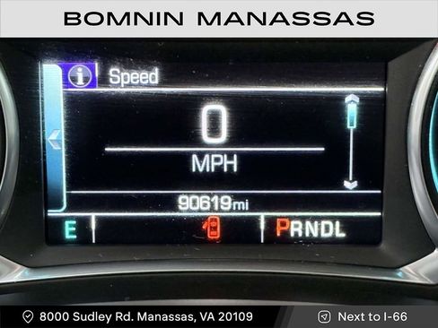 Used 2017 Chevrolet Malibu LT image 29