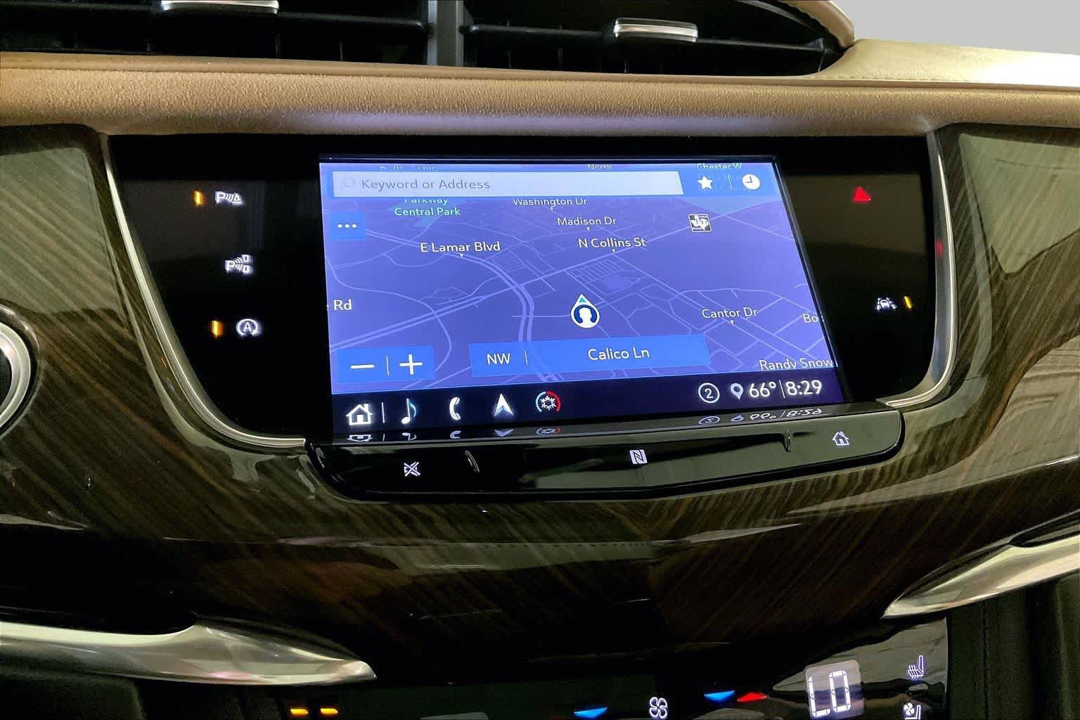 Used 2020 Cadillac XT6 Premium Luxury w/ Platinum Package FWD image 6